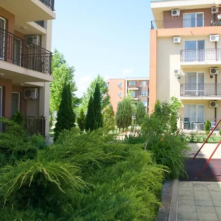 Eds Bulgarian Sunny Dreams Lägenhet Slăntjev Brjag