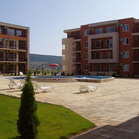 Eds Bulgarian Sunny Dreams Lägenhet
