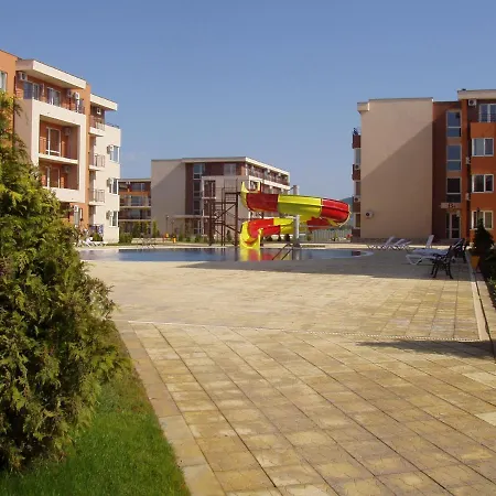 Eds Bulgarian Sunny Dreams Lägenhet Slăntjev Brjag