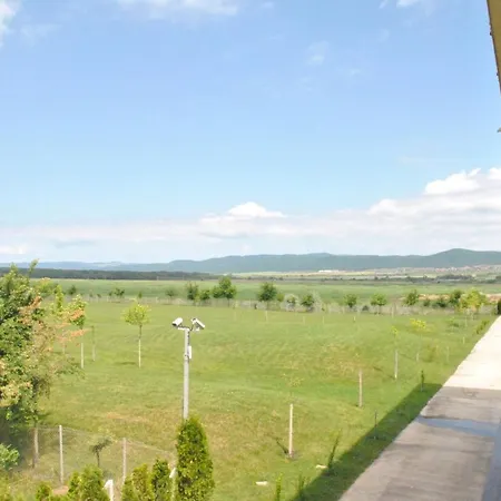 Eds Bulgarian Sunny Dreams Lägenhet Slăntjev Brjag
